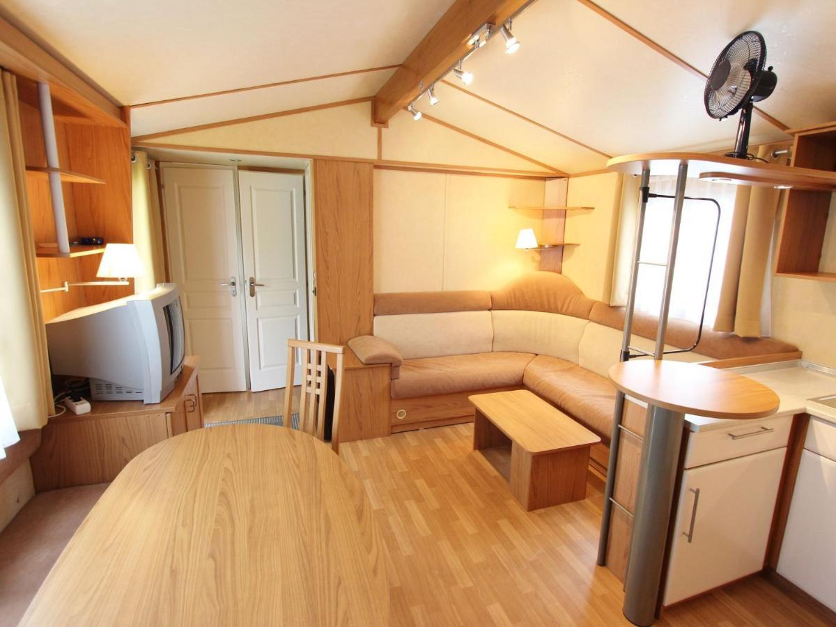 Mobile Home Near Lake Klopeiner See Sankt Kanzian am Klopeiner See Exterior photo